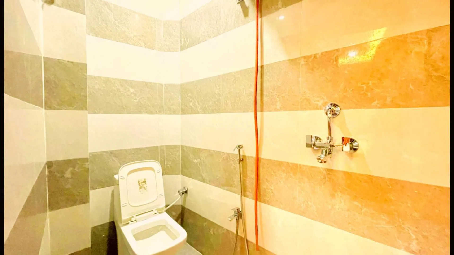 ****  Varanasi Hotel Sivi - Residency Near Kashi Vishwanath Temple - Swimming Pool -Free Public Parking And Wifi Facilities - A Premium Hotel In Varanasi India