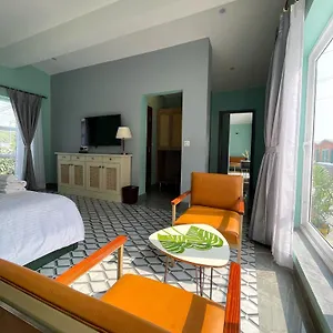 Hotel The Via